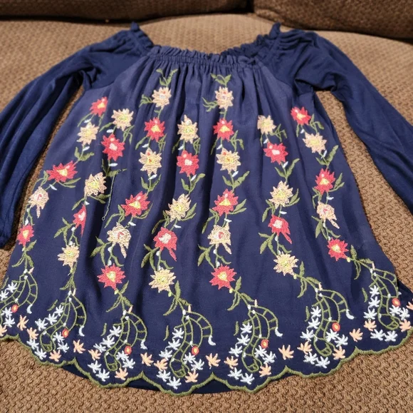 Lucky Brand Women's Embroidered Off The Shoulder 3/4 Sleeve Top Navy Size S NWT - Picture 3 of 7